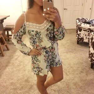 Cold shoulder cream and floral romper